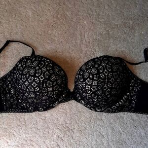 VS Lace Bra